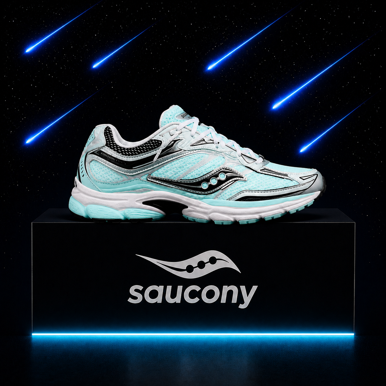 SAUCONY