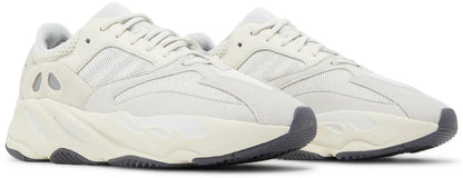 Yeezy Boost 700 Analog