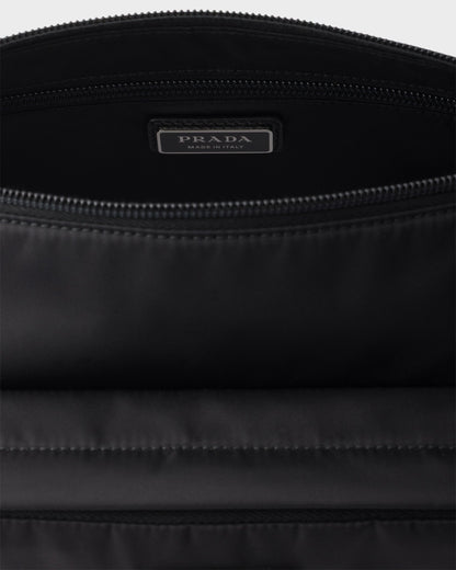 Sac de taille moyenne porté épaule en Re-Nylon et cuir Saffiano