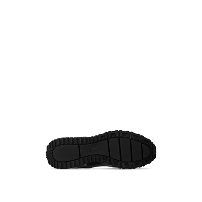 Sneaker Run Away