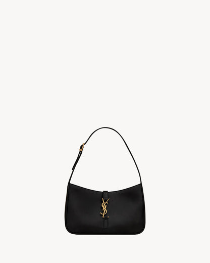 LE 5 À 7 EN CUIR LISSE