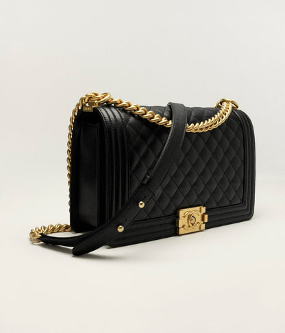 GRAND SAC BOY CHANEL