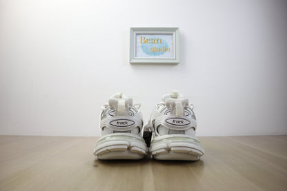 Blncg track blanche