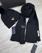 Bonnet et écharpe PRADA
