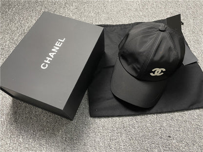 Casquette channel