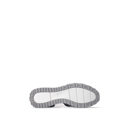 Sneaker Run Away
