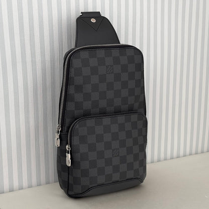 Sacoche Lv sling bag