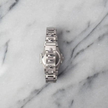 Patek Philippe Nautilus 5711/1A-010 - Noir