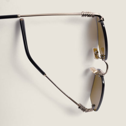 Lunettes de soleil de la collection Miu Miu Eyewear