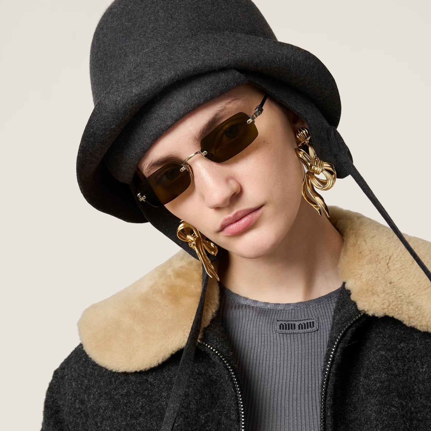 Lunettes de soleil de la collection Miu Miu Eyewear