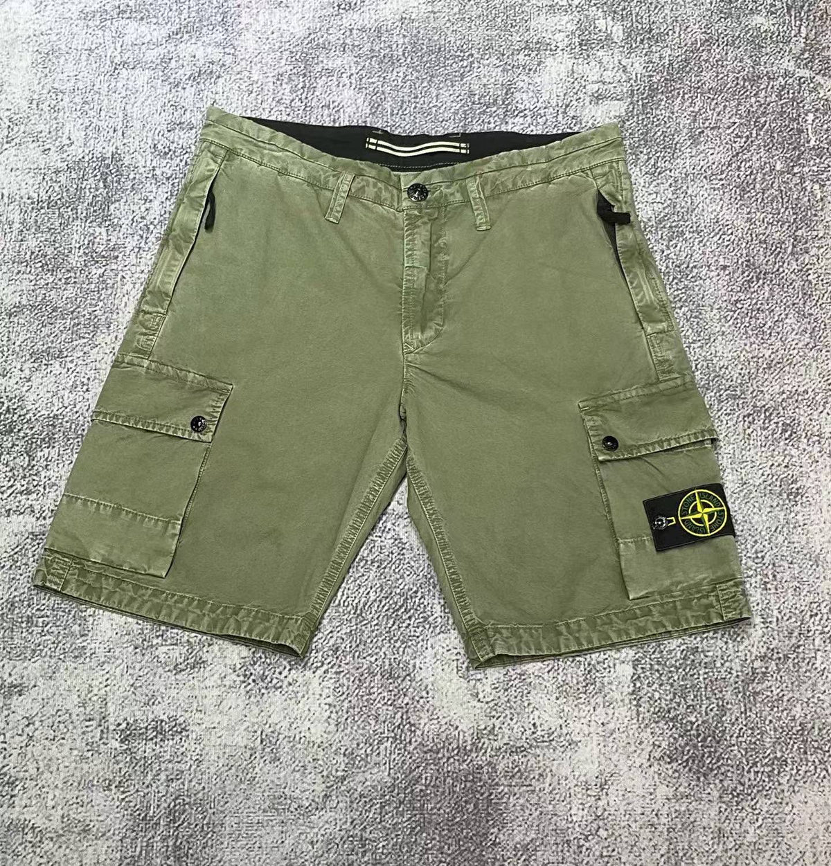 Short Stone Island - Modèle 1 - Beige